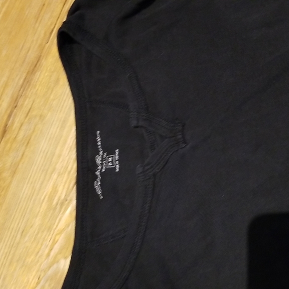 Eddie Bauer 3/4 sleeve notch neck black top - Picture 2 of 4